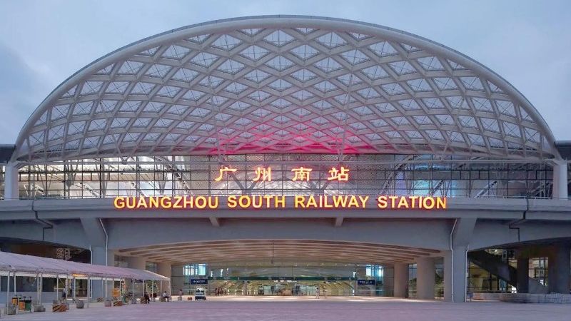 安全生产指挥中心作为全站运营的“智慧大脑”，直接决定着亿万旅客出行的安全与高效