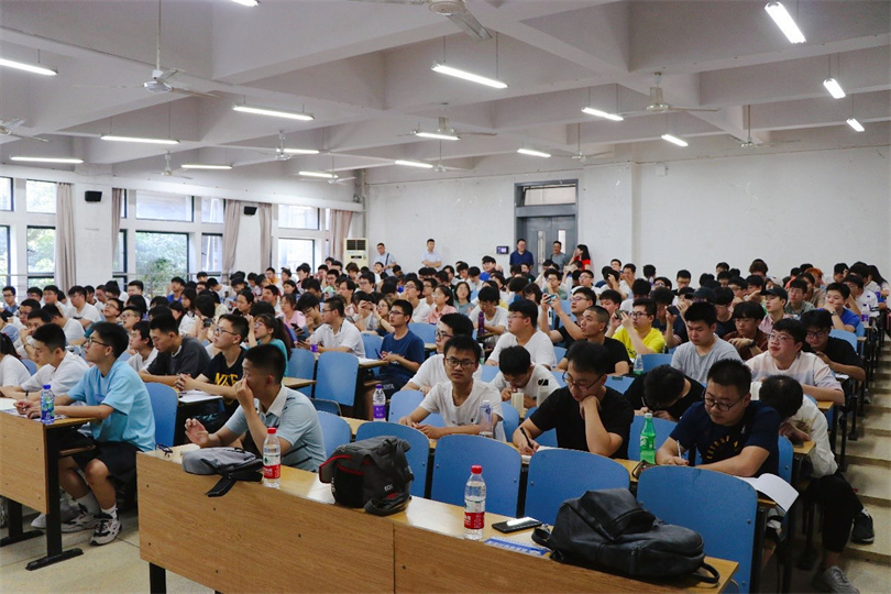 理论课2_副本.jpg 理论课2_副本.jpg